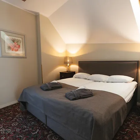 Otel Forums Boutique