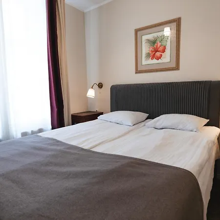 Otel Forums Boutique