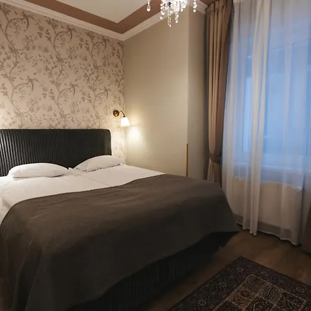 Otel Forums Boutique